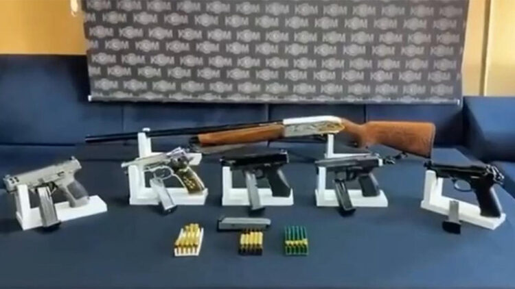 Ağrı'da yasa dışı silah operasyonu; 2 tutuklama