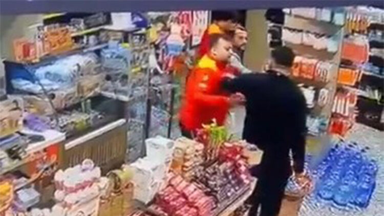 Akaryakıt istasyonu çalışanına kafa atıp yumrukla darbeden şüpheli gözaltında