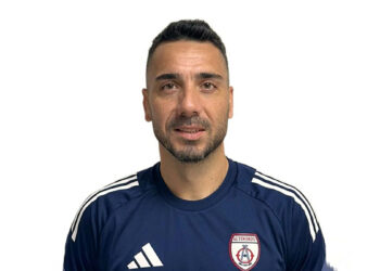 Altınordu Yılmaz Özeren'i renklerine bağladı