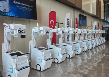 ASELSAN'ın geliştirdiği 'mobil dijital röntgen' cihazı Sağlık Bakanlığı'na teslim edildi