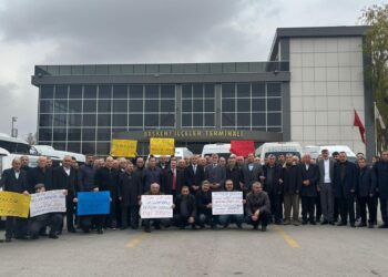 Ankara'da özel halk otobüsü esnafından toplu ulaşım zammına ilişkin açıklama