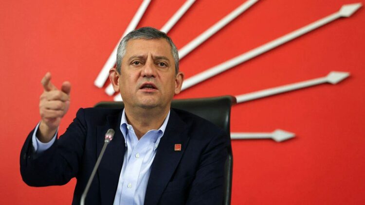 Asgari ücret tarihimizde ilk kez açlık sınırının altında kaldı