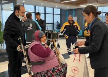 Aydın Şehir Hastanesi'nde hasta kabulü başladı