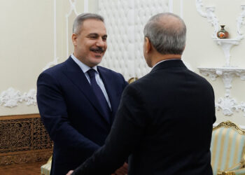 Hakan Fidan İran Cumhurbaşkanı ile görüştü