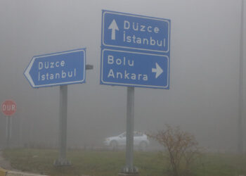 Bolu Dağı'nda yağmur ve sis