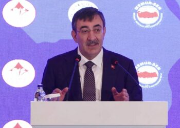 Bağımlılıkla mücadele topyekun bir mücadeleyi gerektiriyor