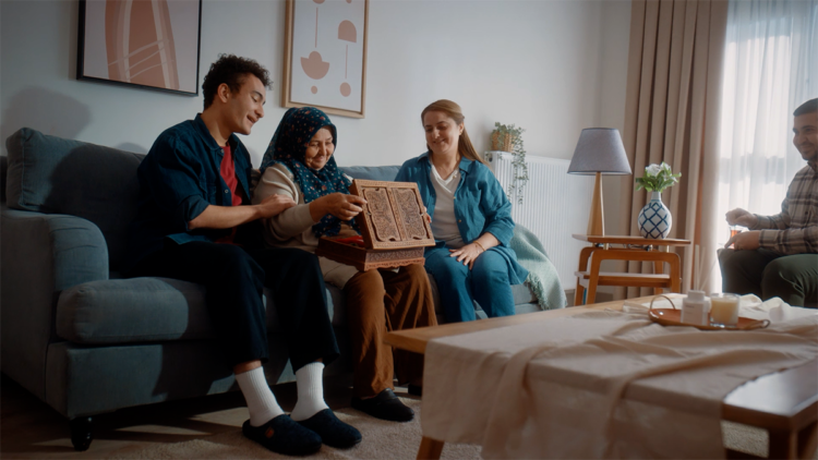 Bakan Kurum'dan 455 bininci konut teslimine ilişkin tanıtım filmi paylaşımı