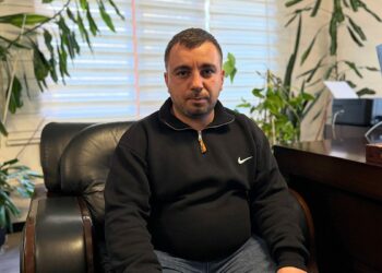Banka kartını arkadaşına veren kişiye 20 yıla kadar hapis talebiyle dava