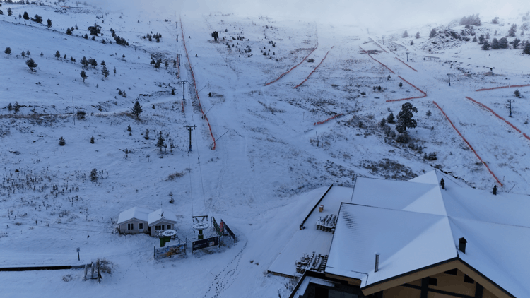 Bolu'nun yüksekleri beyaz örtüyle kaplandı