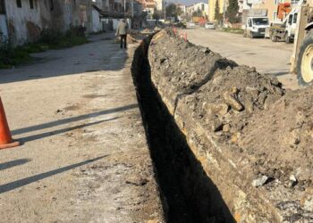 Boru döşenirken meydana gelen göçükte yaralanan 4 işçiden 1'i öldü