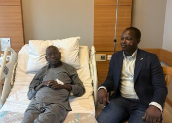 Burundili hasta, Türkiye'de yapılan nakille hayata tutundu