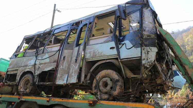 Büşra'nın öldüğü, 19 kişinin yaralandığı kazada 6 kamu görevlisi için hapis talebi