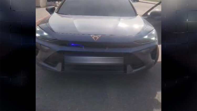 Mersin'de çakarlı araç kullanan sürücüye 276 bin TL ceza