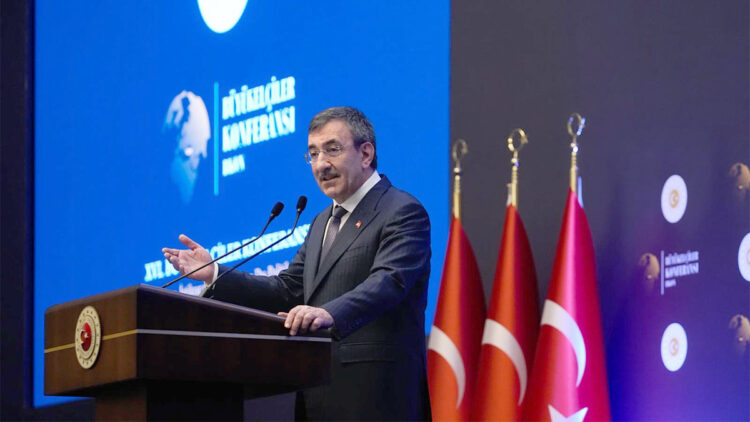 Enflasyonla kararlı mücadelemizi yeni yılda da sürdüreceğiz