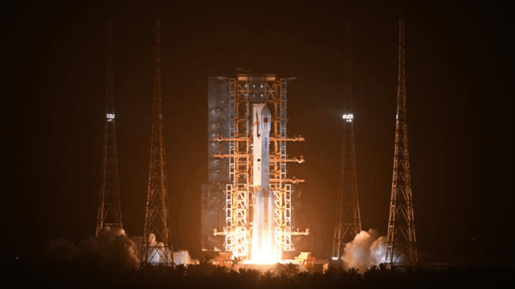 Çin, 'Shijian-28' uydusunu uzaya gönderdi