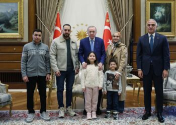 Cumhurbaşkanı Erdoğan, Filistinli Hind Rajab'ın ailesini kabul etti