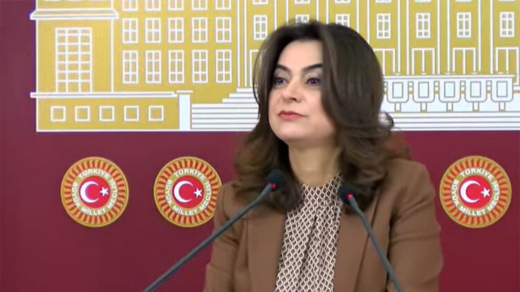 Yeni bir Türkiye istiyoruz