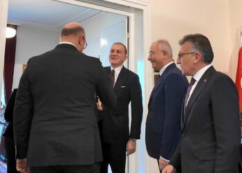 DEM Parti heyetinden AK Parti'ye ziyaret