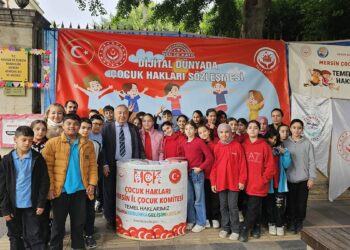 'Dijital Dünyada Çocuk Hakları Sözleşmesi', 81 ilde vatandaşların imzasına sunuldu