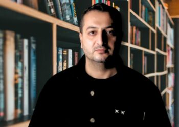 Eğitimci Yazar Ali Çiğdem: Popüler edebiyat gençlerin zihnini kirletiyor!