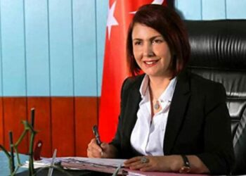 Eski Avcılar Belediye Başkanı Handan Toprak Benli'ye 10 yıl 5 ay hapis cezası