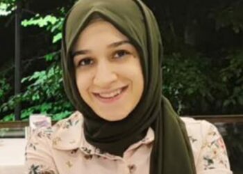 Evde temizlik yaparken fenalaşan 3 çocuk annesi öldü