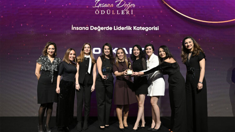 Folkart'a 'İnsana Değerde Liderlik Büyük Ödülü' verildi