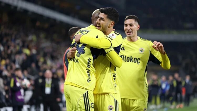 Fenerbahçe, Konyaspor'u 4-0 mağlup etti