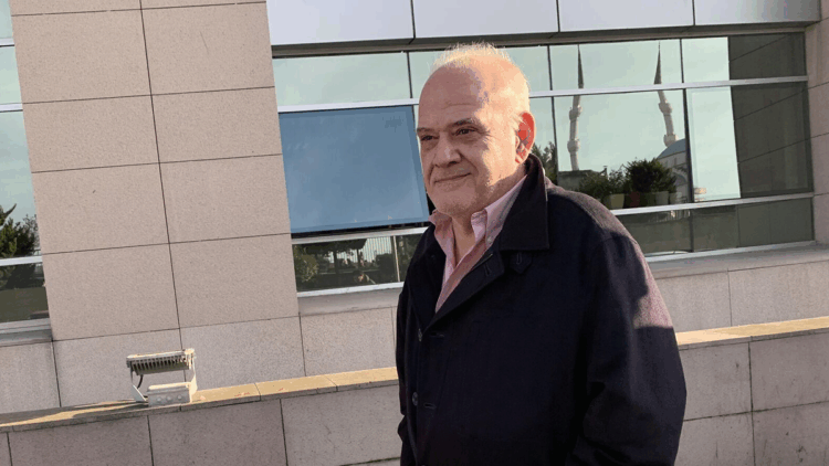 Futbol yorumcusu Ahmet Çakar sağlık kontrolüne getirildi