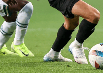 Futbolda bahis operasyonu: Aralarında kulüp başkanları da var!