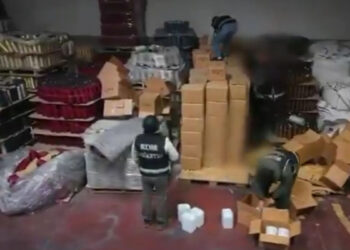 Gaziantep'te 4 bin 520 litre etil alkol ele geçirildi