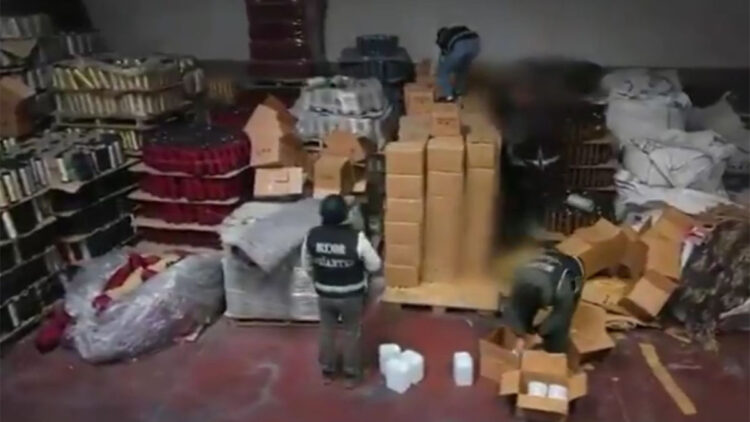 Gaziantep'te 4 bin 520 litre etil alkol ele geçirildi