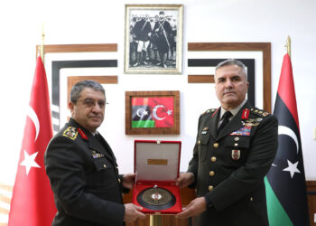 Genelkurmay Başkanı Bayraktaroğlu, Libya Görev Grubu Komutanlığı'nda inceleme yaptı
