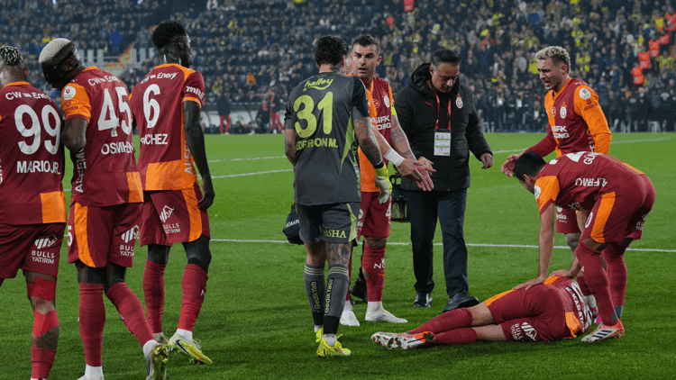Galatasaraylı Kazımcan Karataş'a çakmak atan taraftar gözaltına alındı