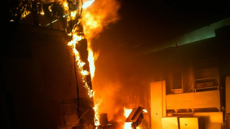Gaziantep'te marangoz atölyesi yandı