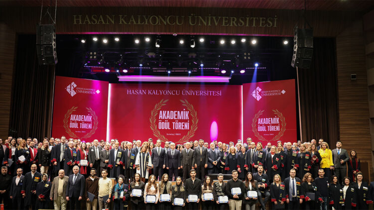 Hasan Kalyoncu Üniversitesi’nde akademisyenler ödüllendirildi