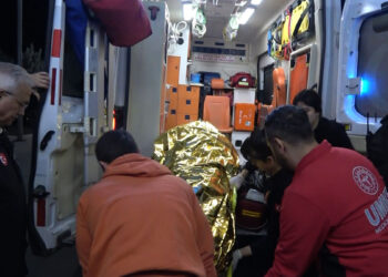 Hasandağı'nda mahsur kalan 2 üniversiteli kurtarıldı