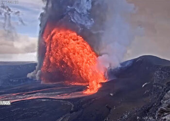 Kilauea Yanardağı yeniden lav püskürttü