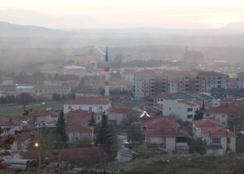 Hava kirliliğinin alarm verdiği Keşan'da soba ve kaloriferlere 'saat' ayarı