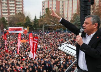 Herkesin ortak geleceğini kurtarmak için iktidarı birlikte kurmalıyız