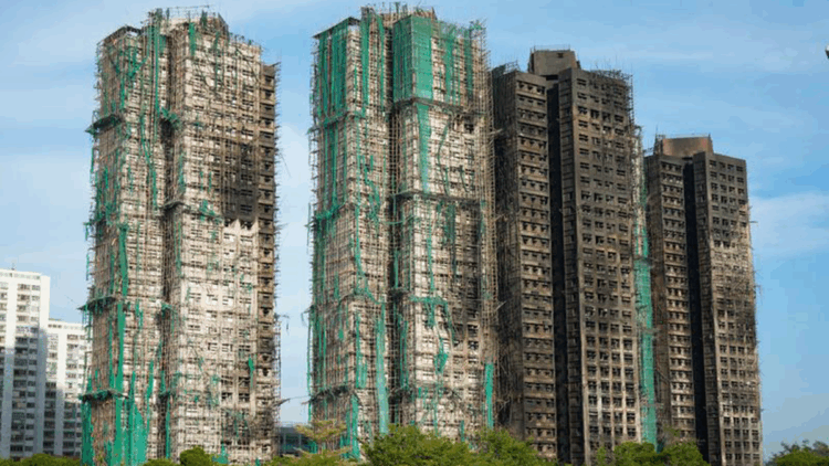 Hong Kong'daki yangınında hayatını kaybedenlerin sayısı 151’e yükseldi