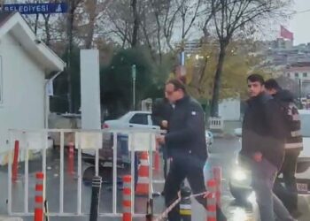 İBB İtfaiye Daire Başkanı Remzi Albayrak ve 3 kişi gözaltına alındı