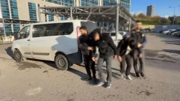 Ataşehir'de iş yerine silahlı saldırı: 2 şüpheli tutuklandı