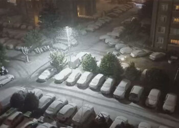 Uyarıların ardından İstanbul'da kar yağışı başladı