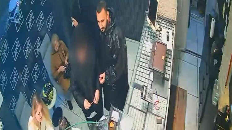 Sarıyer'de eşinin altınlarını çalıp kumar borcu için bozdurdu