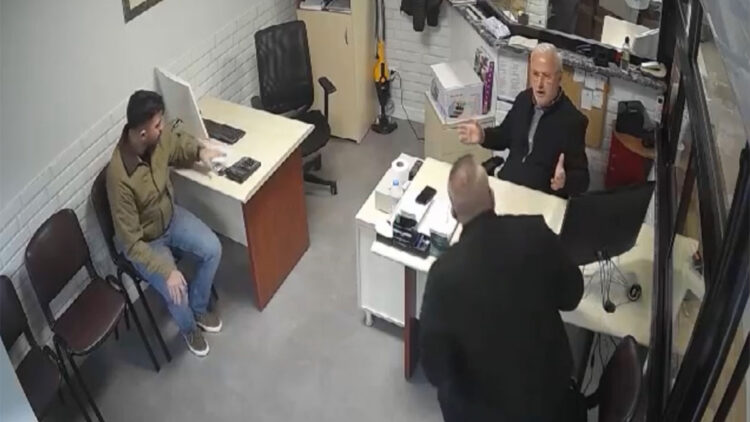 Şile'de iş yerine patlayıcı atan şüpheliler yakalandı