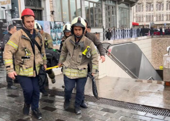 Şişhane metro istasyonunda intihar girişimi