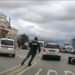 Ümraniye'de trafikteki yol verme kavgası kamerada