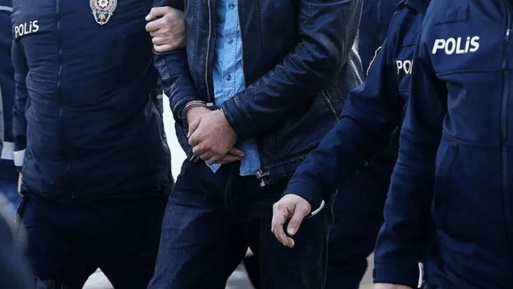 İstanbul merkezli 5 ilde borsa manipülasyonu operasyonu: 10 kişi gözaltında