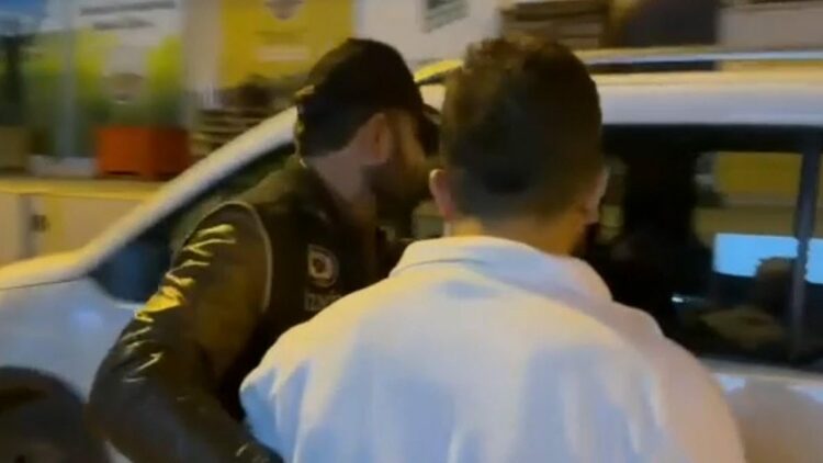 İzmir'de DEAŞ'a eş zamanlı operasyon: 40 gözaltı